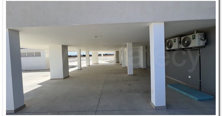 LARNACA 1ST FLOOR 2 BATH (39)
