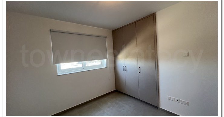 LARNACA 1ST FLOOR 2 BATH (6)