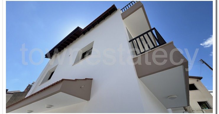 PANIKOS AKROUNTA GROUND FLOOR WITH YARD (2)