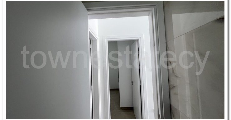 PANIKOS AKROUNTA GROUND FLOOR WITH YARD (7)