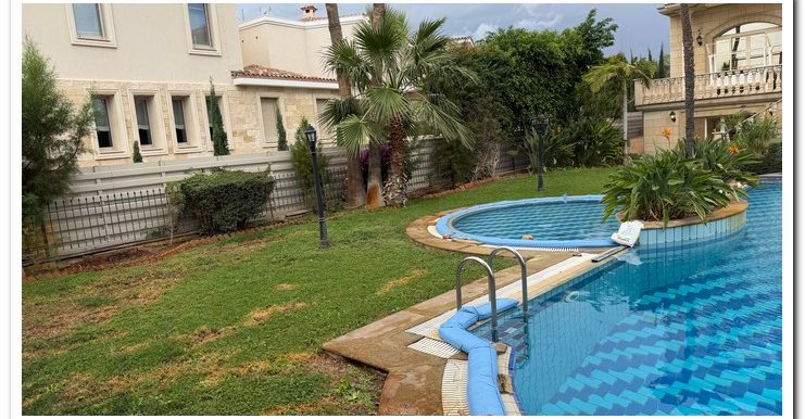 PANIKOS VILLA MESOVOUNIA (31)