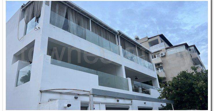 PATER PAPAS GROUND FLOOR FRONT (11)