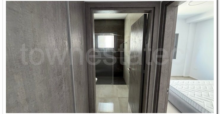PETROS 1ST FLOOR.. (5)