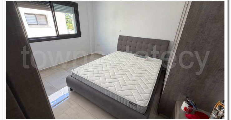 PETROS 1ST FLOOR.. (6)