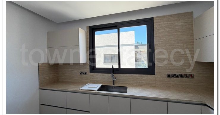 PETROS ERIMI 2ND FLOOR (29)