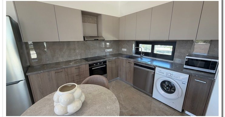 PRASTITIS 3 BEDROOM (16)