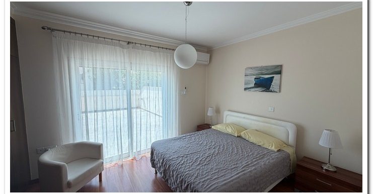 ROUSOS ROOM 12 (39)