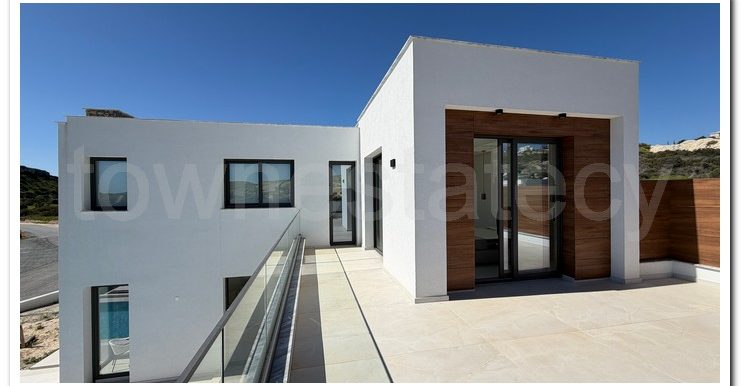 XAMPOULA NEW VILLA (18)