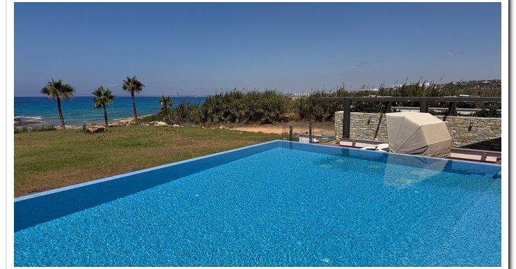 Villa Pool (6)