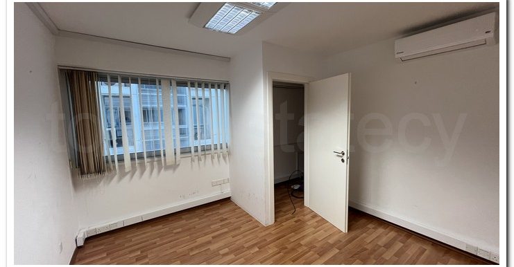 CHRISTOU 80M2 OFFICE (8)