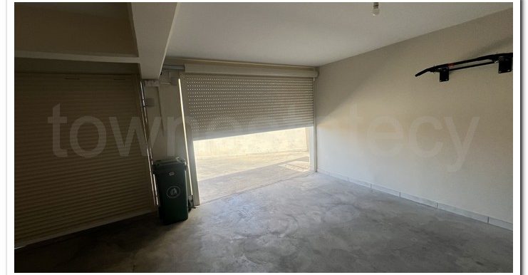DOROS OWN MAISONETTE (46)
