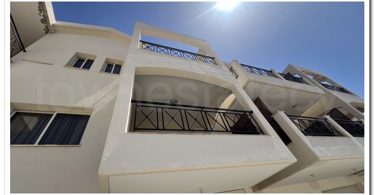 DOROS OWN MAISONETTE (52)