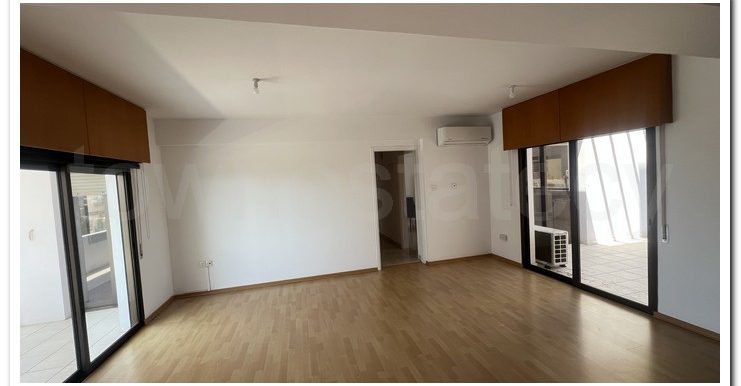 KAKIA OFFICE (2)