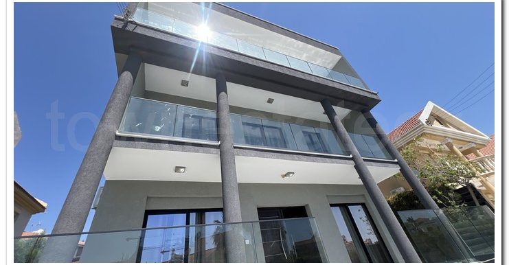 KALLIS RENOVATED VILLA (8)