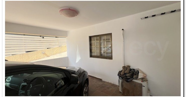 SKAROS THEODOROS HOUSE (10)