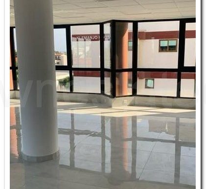 YVONI 95M2 FACE PARKING (10)