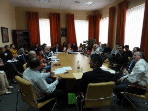 Професор Мартін Ґеорґе виступає з доповіддю богослов’я з доповіддю на тему: «Бог як тайна. Імпульси східнохристиянської традиції: від Діонісія Ареопагіта до Льва Толстого»