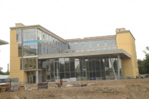 Новий навчальний корпус УКУ вже на стадії завершення. А вже з вересня тут навчатимуться майбутні історики