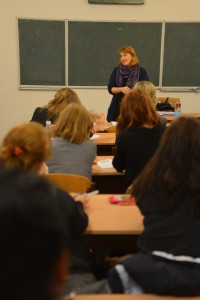 Вікторія Міщук займається темою казкотерапії, працюючи в одному з дитячих видавництв