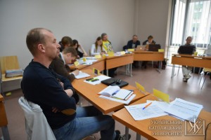 Емін Міллі навчається на програмі «Управління медійними громадськими організаціями» для здобуття необхідного досвіду для розвитку азербайджанського громадського каналу meydan.tv