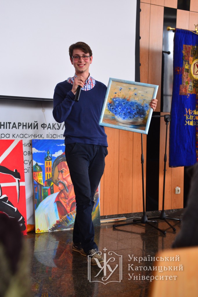Картина "Волошки тепер висітиме в деканаті Гуманітарного факультету
