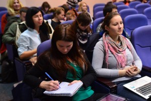 В дискусії брали участь не лише експерти, але й студенти Школи журналістики УКУ та учасники ІІ Школи громадської активності "MediaStream"