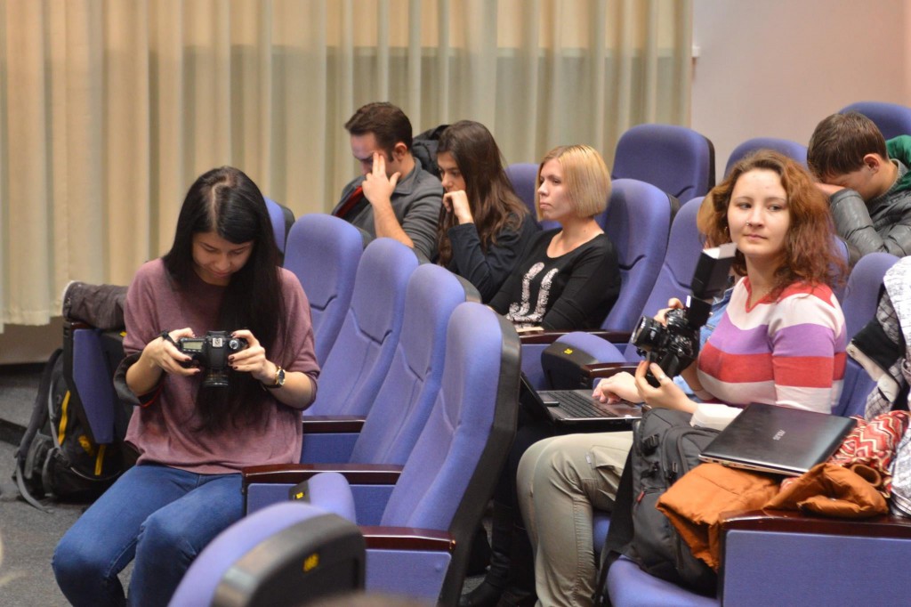 1048116_865131340185336_6359985928622990383_o