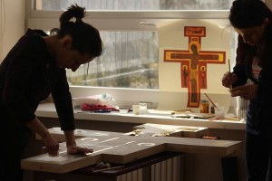 10569089_808516952559412_1994379811264312124_n