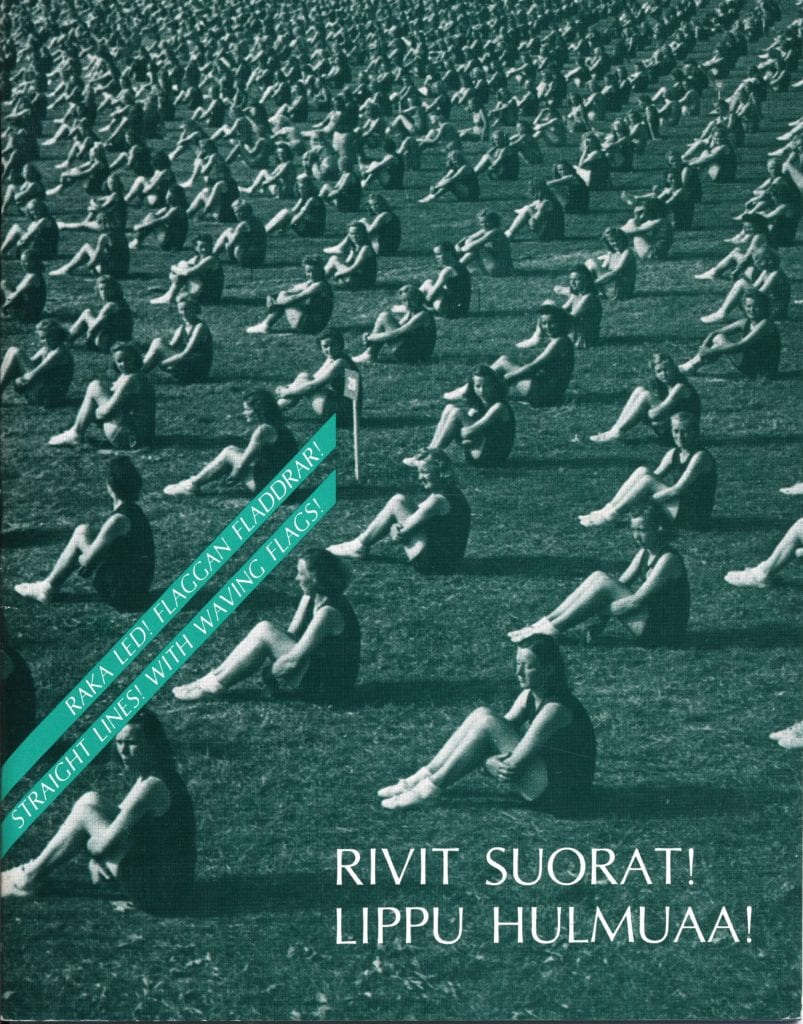ums003_Rivit-suoraan-Lippu-hulmuaa Urheilumuseosäätiön julkaisusarja: Rivit suorat! Lippu hulmuaa!
