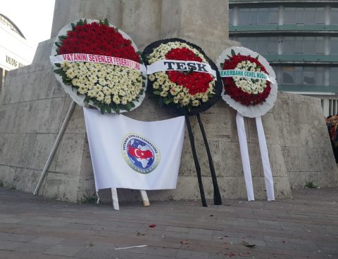 Teşkilatımız 10 Kasım'da Ata'mızı andı Teşkilatımız 10 Kasım'da Ata'mızı andı