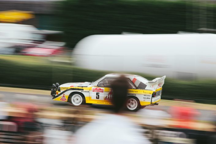 alex-holyoake-340771-unsplash