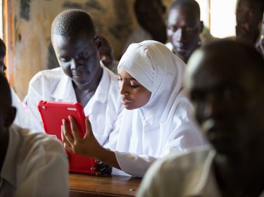 Vodafone Instant School Featured