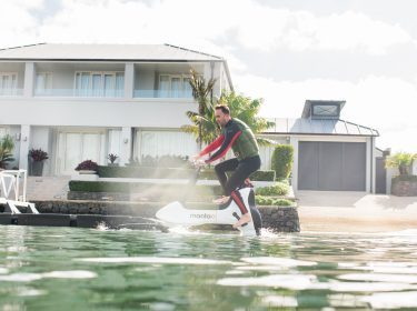 Wir zeigen Dir coole Wasser-Gadgets für heiße Tage. Foto: Manta 5