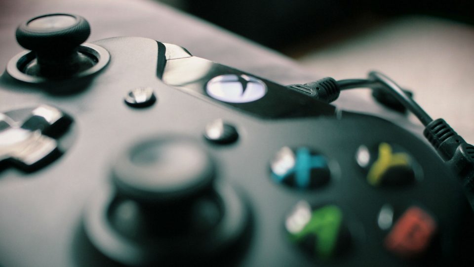Handy mit Xbox One verbinden Zusammenspiel von Smartphone und Konsole