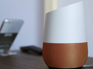 Google Home-Lautsprecher