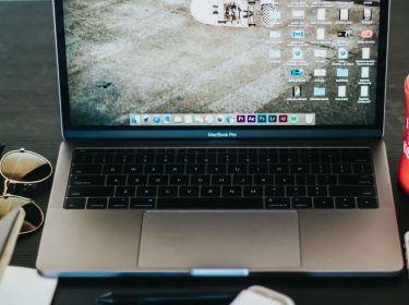 Auf dem Mac von AirPlay 2 Gebrauch machen.