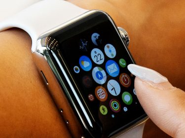 FaceTime-Anruf auf der Apple Watch starten.