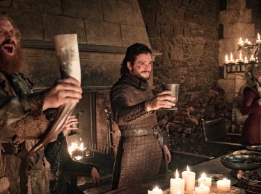 Game of Thrones: Tormund, Jon und Dany erheben ihre Becher