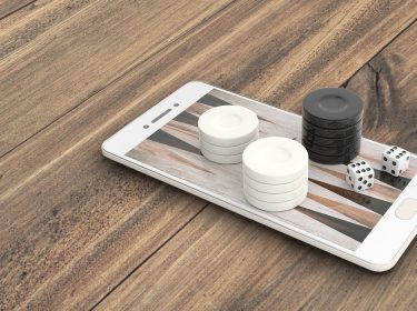 Symbolbild für Backgammon als Mobile Game.