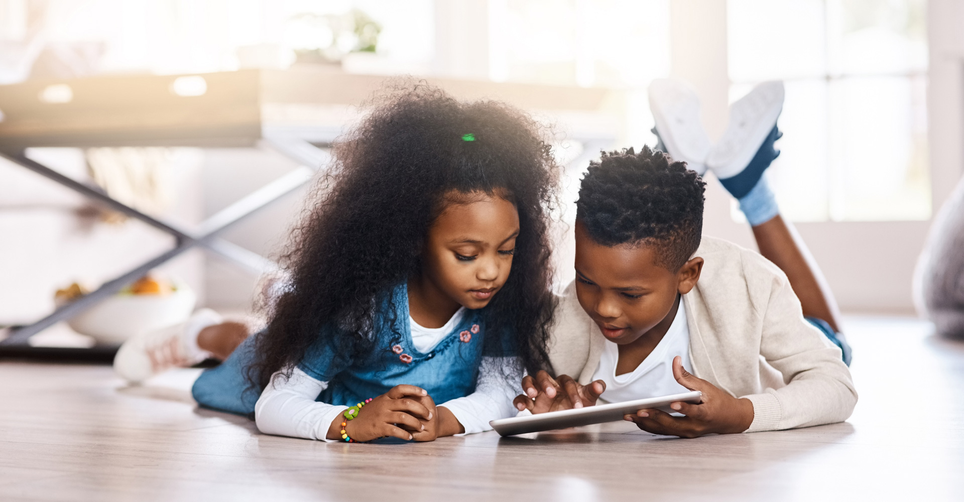 Die schönsten Kinderseiten unter der Lupe - UNIVERSE