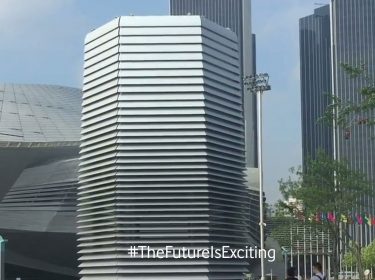 The Future Is Exciting: Smog Free Tower in Peking macht aus Abgasen Schmuck