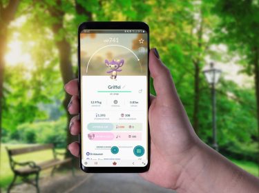 Am Samsung Galaxy S9+ in Pokémon Go Griffel entwickeln.