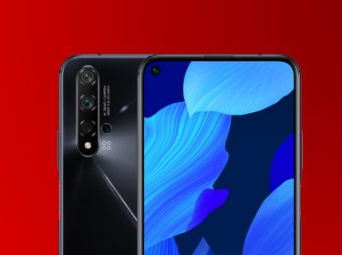 Das Huawei Nova 5T in Schwarz von der Voder- und Rückseite. Bild: Huawei