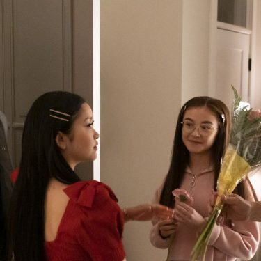 To All the Boys 2: Zweiter Trailer zeigt das Liebesdrama von Lara Jean Bild aus dem Netflix-Film „To All The Boys 2”.