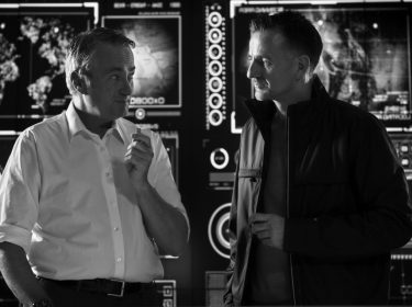 Vodafone CEO Hannes Ametsreiter und Guido Weissbrich Director Network Planning and Deployment bei der Mission Gigabit