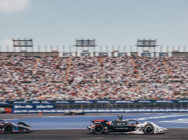 Rennszene aus dem vierten Formula-E-Rennen in Mexico City