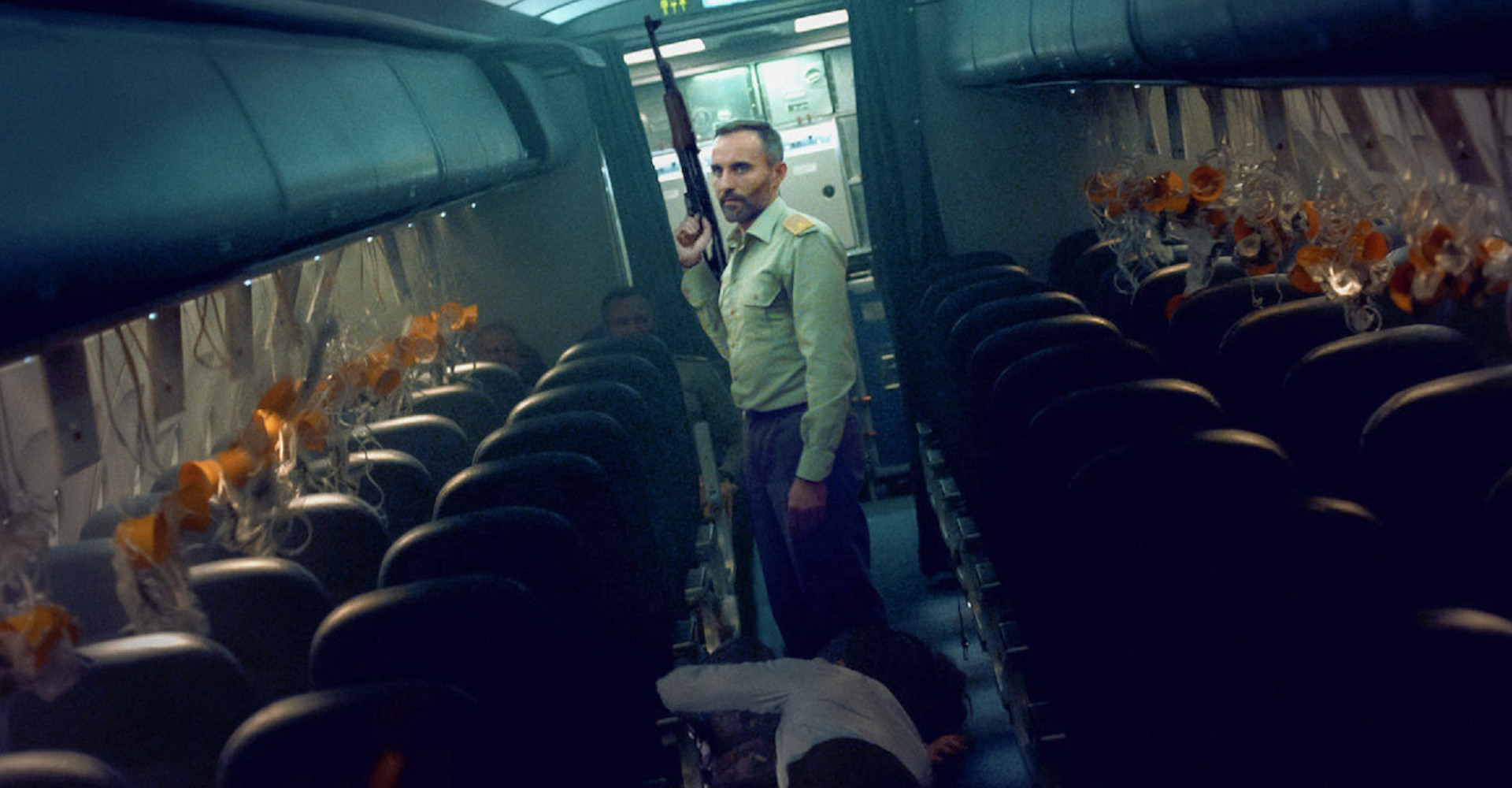 Into the Night bei Netflix Alle Infos zu Cast, Handlung und Staffel 2