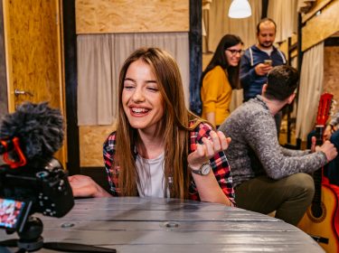 In Just Chatting gibt es auch viele Streamerinnen