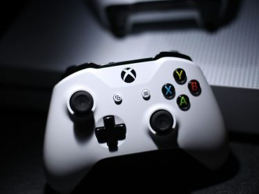 Weißer Xbox-Controller