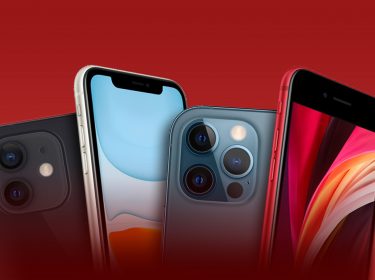 Mehrere iPhone-Modelle vor rotem Hintergrund